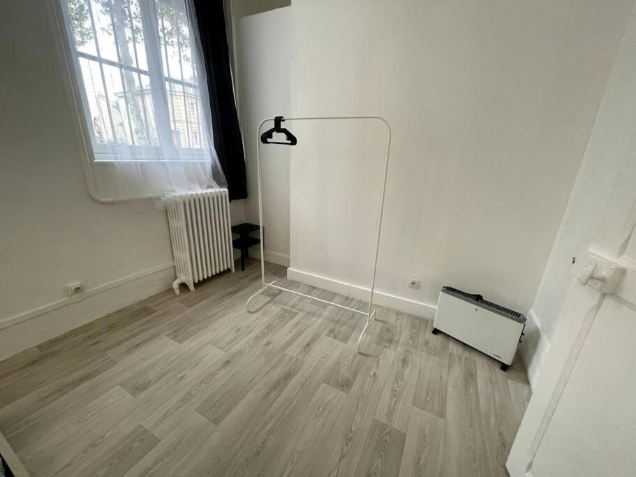 Agreable Maison De Ville Dans La Plus Belle Avenue Orléans Eksteriør billede